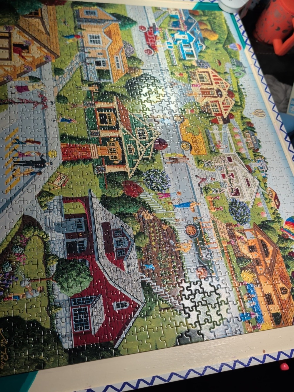 Bungalowville 1000 Piece Jigsaw Puzzle Village Scene - Picture 3 of 3